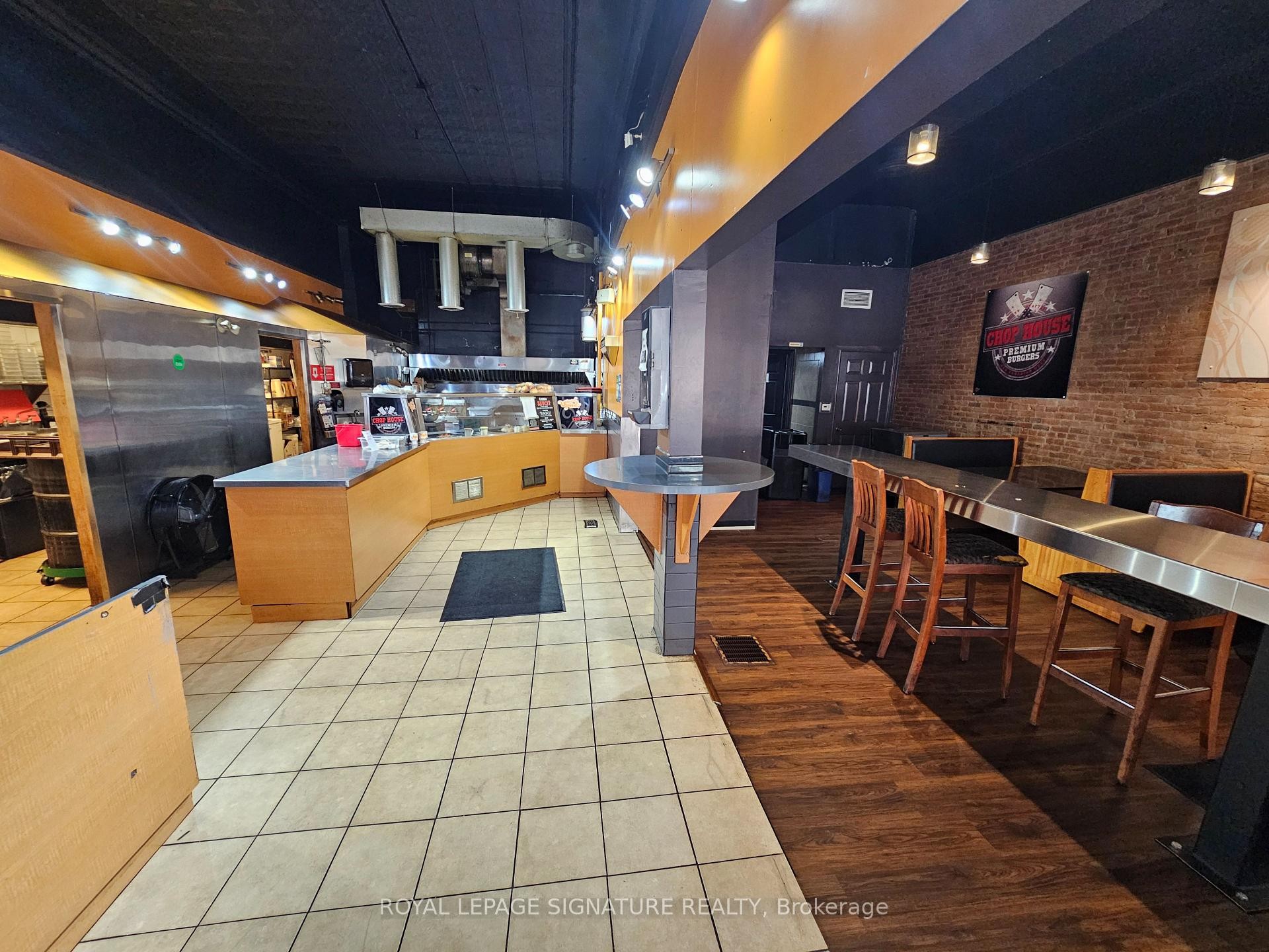 116 St Paul Street, St. Catharines, ON