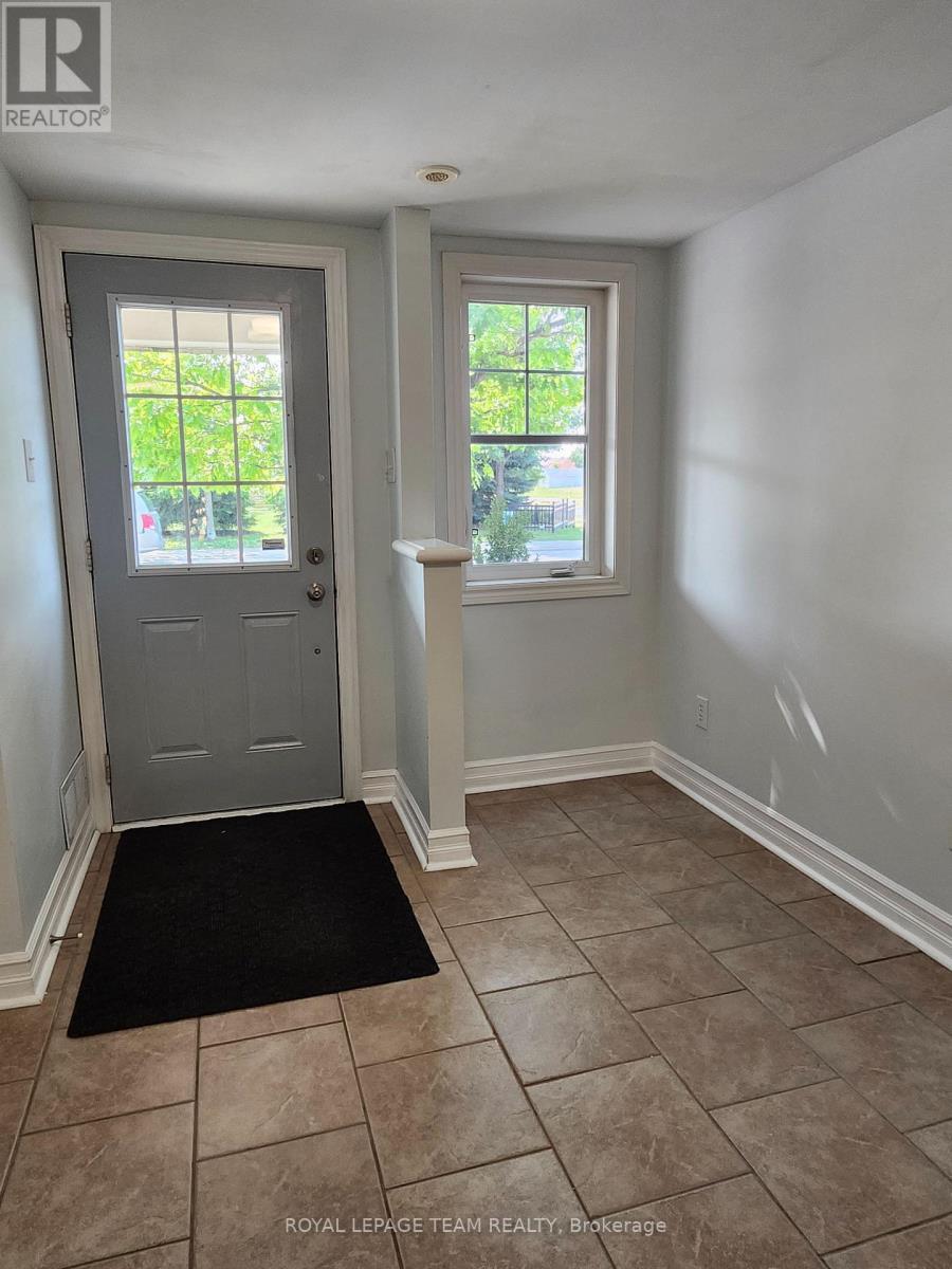 1005 Andora Avenue, Ottawa, ON - Indoor Photo Showing Other Room