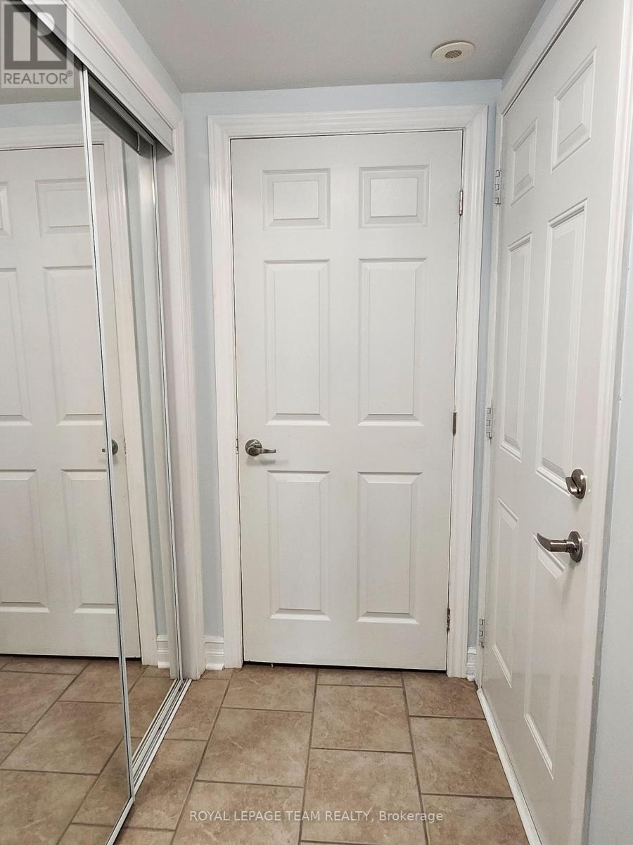 1005 Andora Avenue, Ottawa, ON - Indoor Photo Showing Other Room