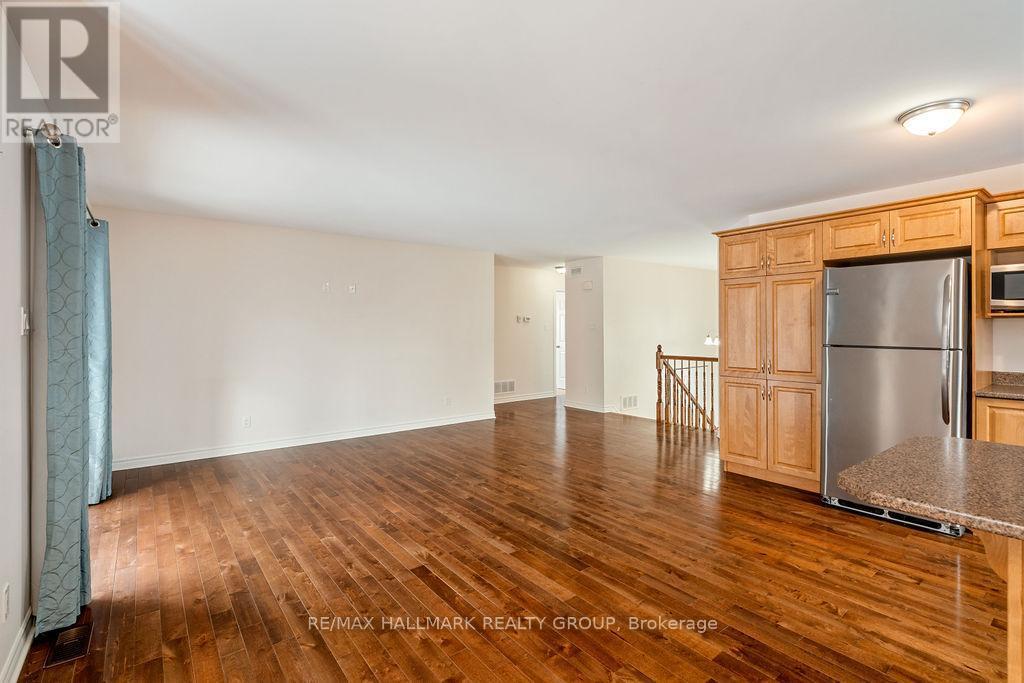 1319 Country Lane, North Dundas, ON - Indoor Photo Showing Kitchen