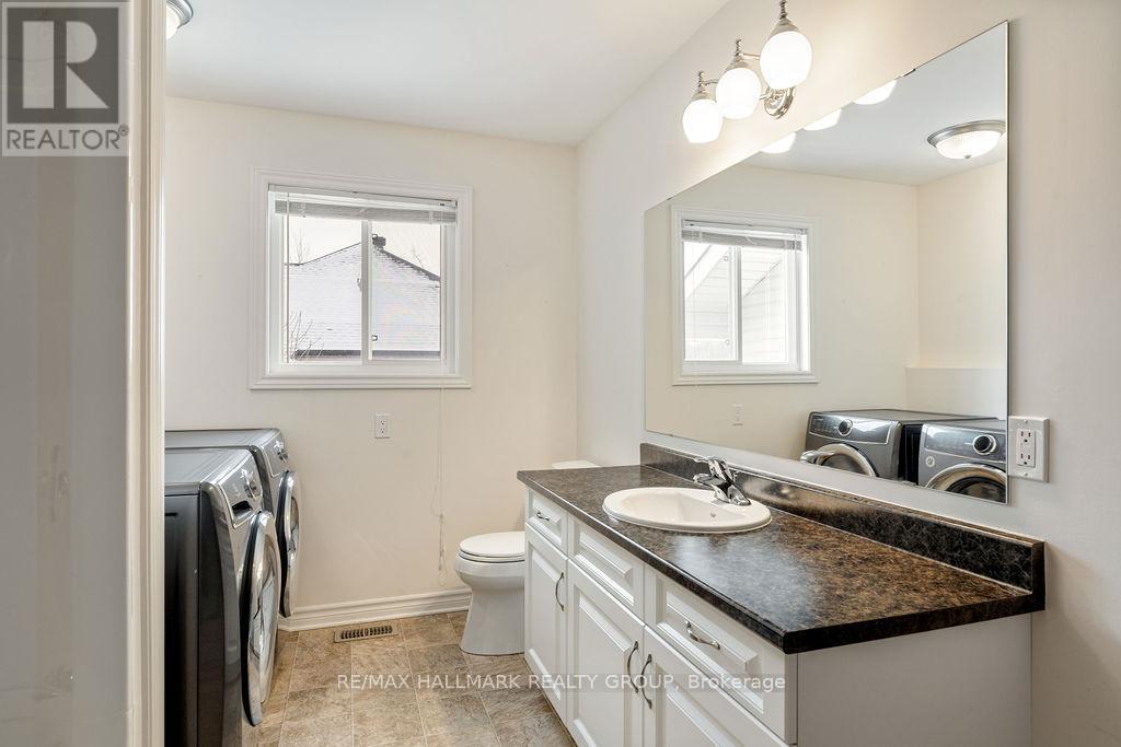 1319 Country Lane, North Dundas, ON - Indoor