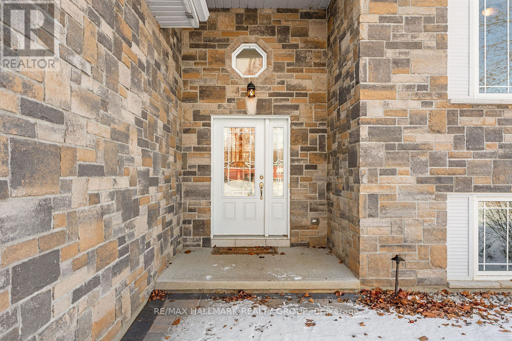 1319 Country Lane, North Dundas, ON -