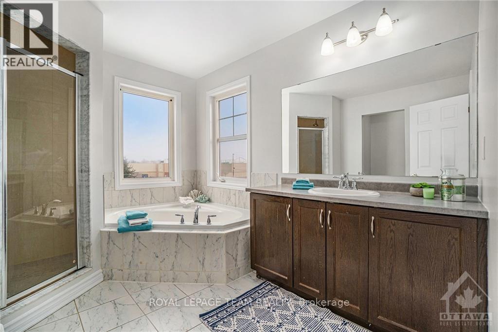 103 Coriolis Court, Ottawa, ON - Indoor Photo Showing Bathroom