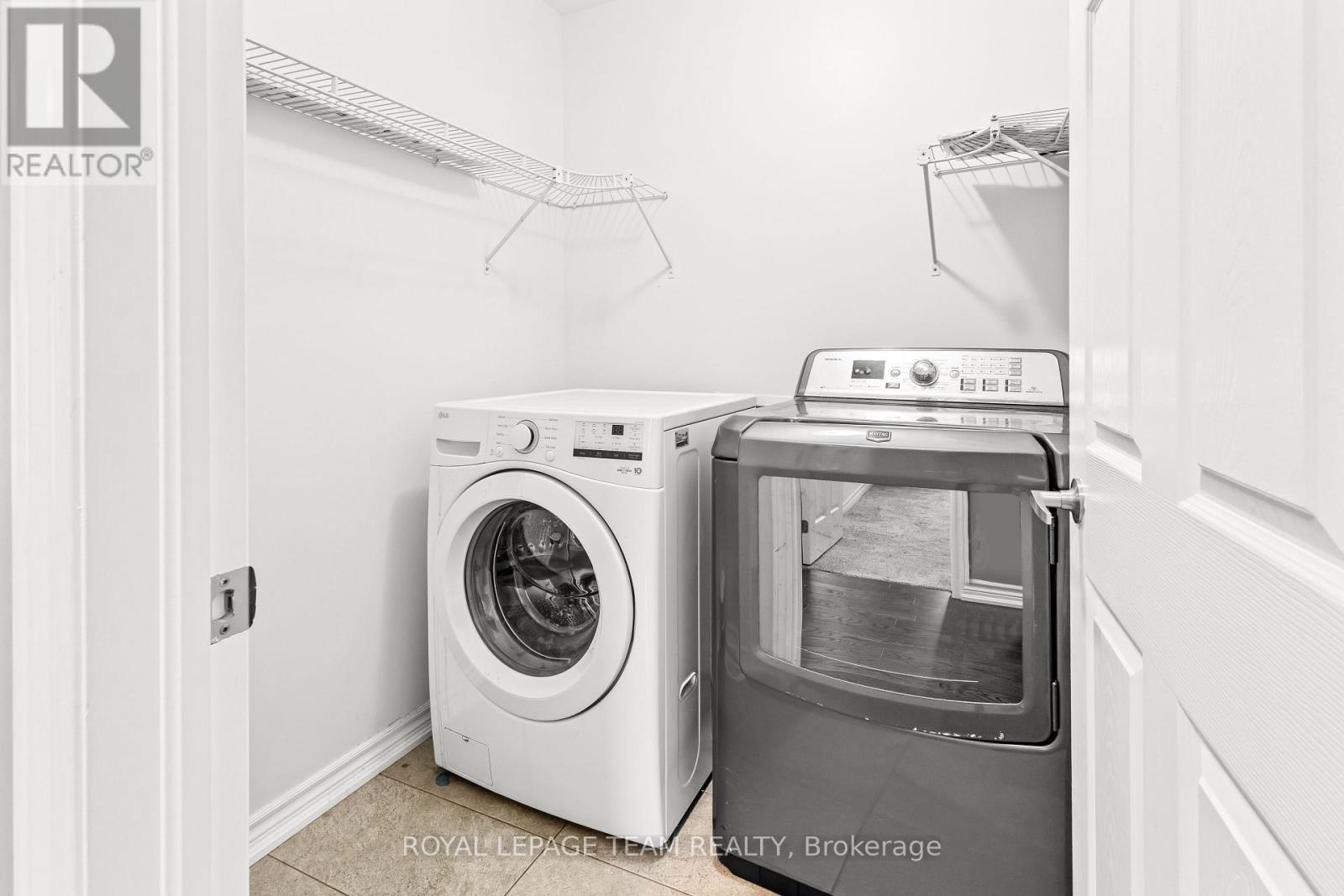 103 Coriolis Court, Ottawa, ON - Indoor Photo Showing Laundry Room