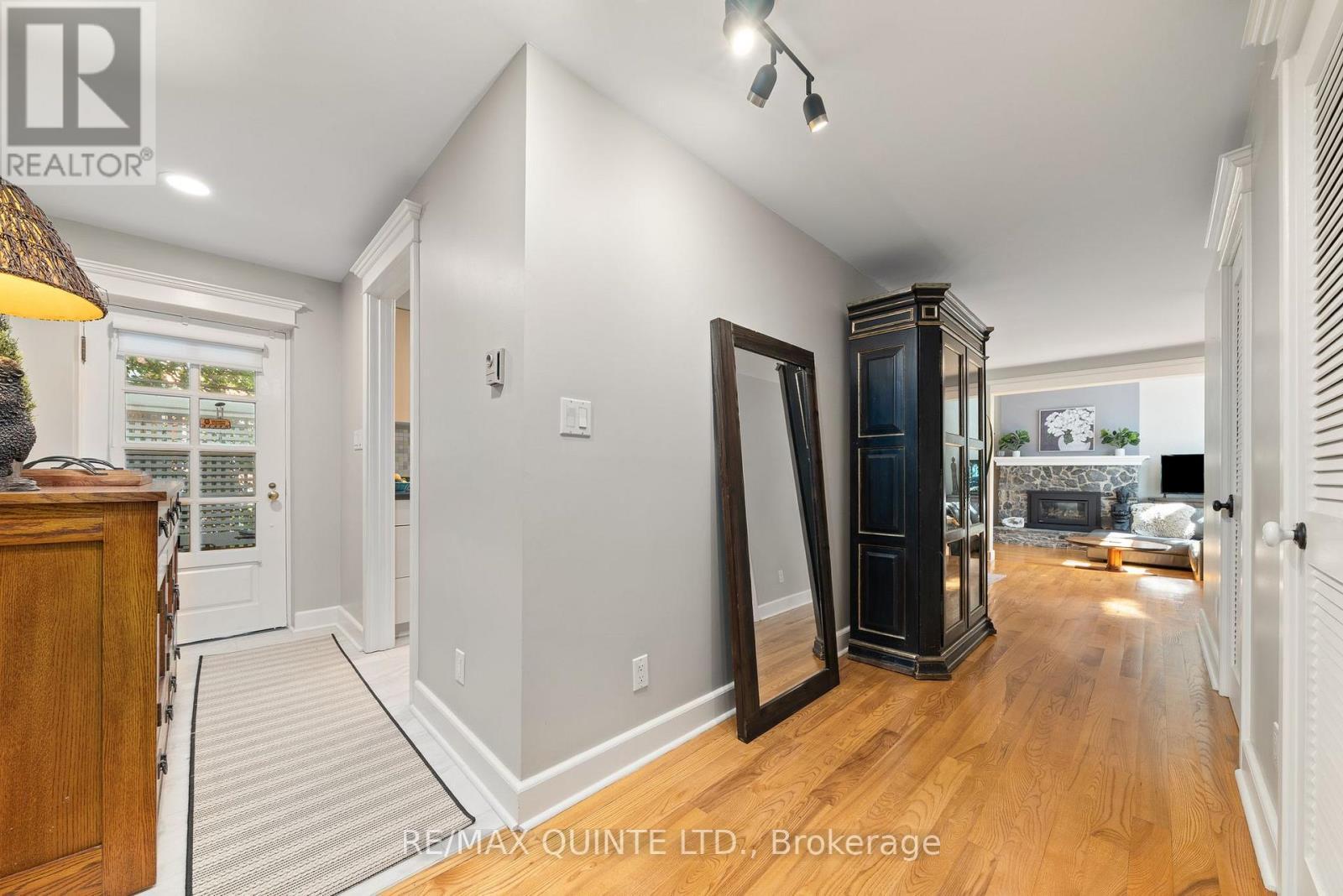 5 - 99 Bridge Street E, Belleville (Belleville Ward), ON - Indoor Photo Showing Other Room