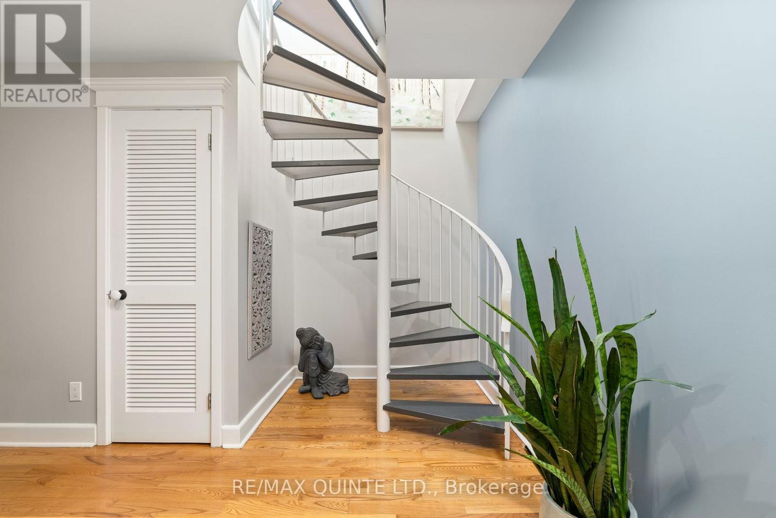 5 - 99 Bridge Street E, Belleville (Belleville Ward), ON - Indoor Photo Showing Other Room