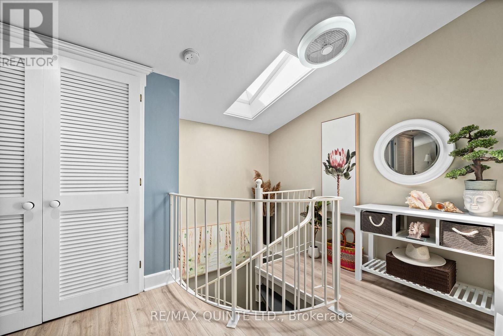 5 - 99 Bridge Street E, Belleville (Belleville Ward), ON - Indoor Photo Showing Other Room