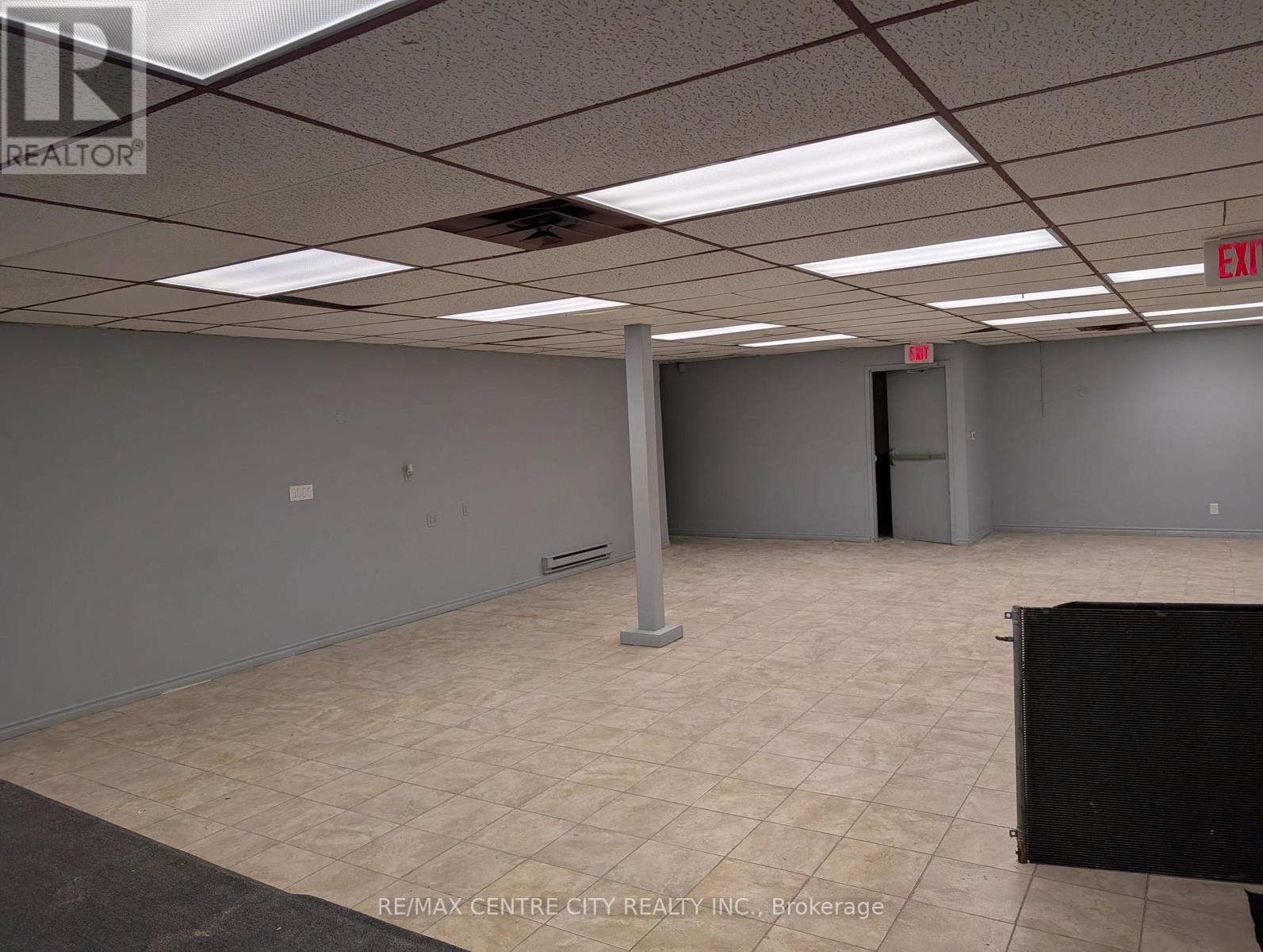 Lower Level - 1544 Dundas Street, London East (East H), ON