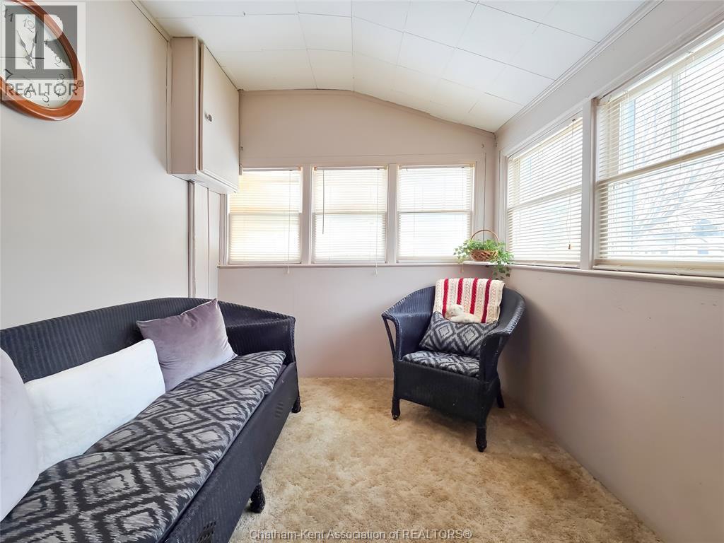 71 Taylor Avenue North East, Chatham, ON - Indoor