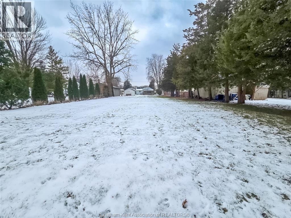 71 Taylor Avenue North East, Chatham, ON - Outdoor