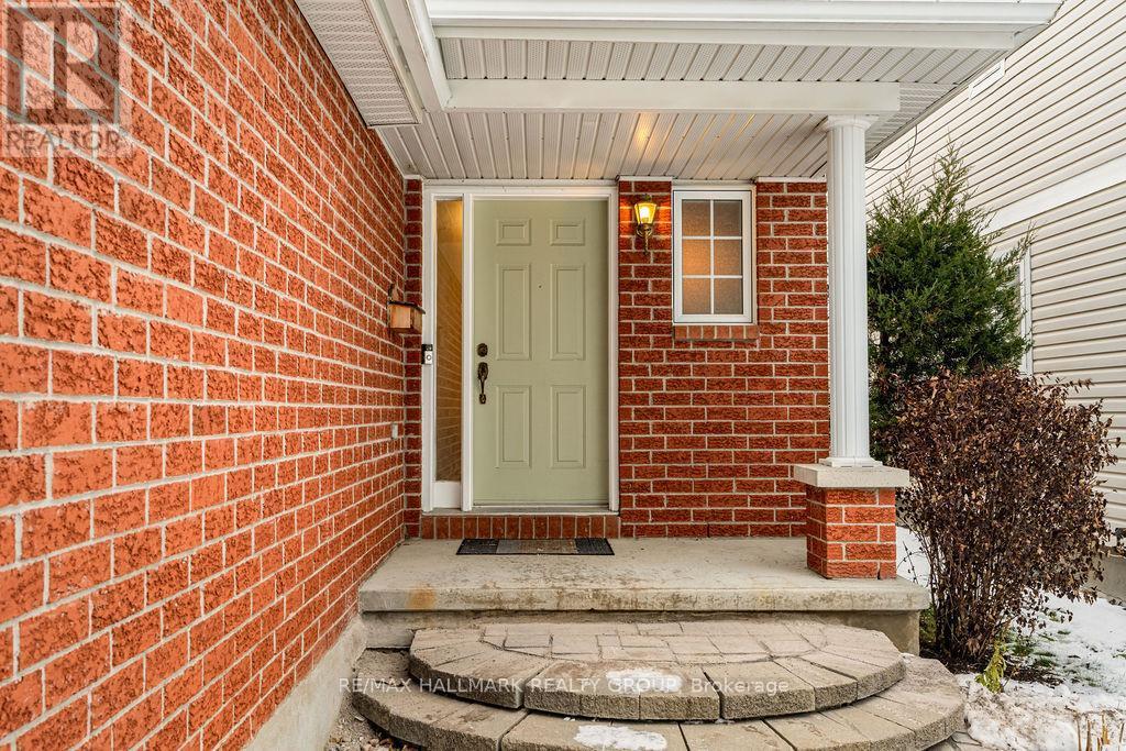 128 Boulder Way, Ottawa, ON - Outdoor With Exterior