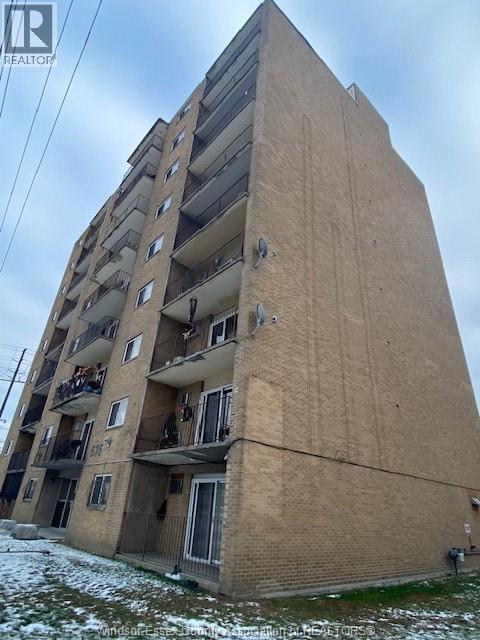 575 University West Unit# 501, Windsor, ON - Outdoor With Balcony