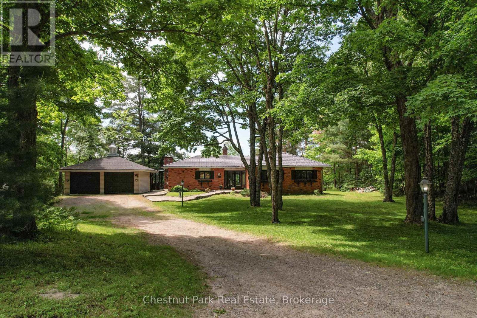 652 North Waseosa Lake Road, Huntsville (Chaffey), ON - Outdoor