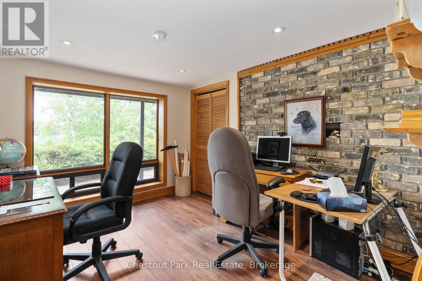 652 North Waseosa Lake Road, Huntsville (Chaffey), ON - Indoor Photo Showing Office