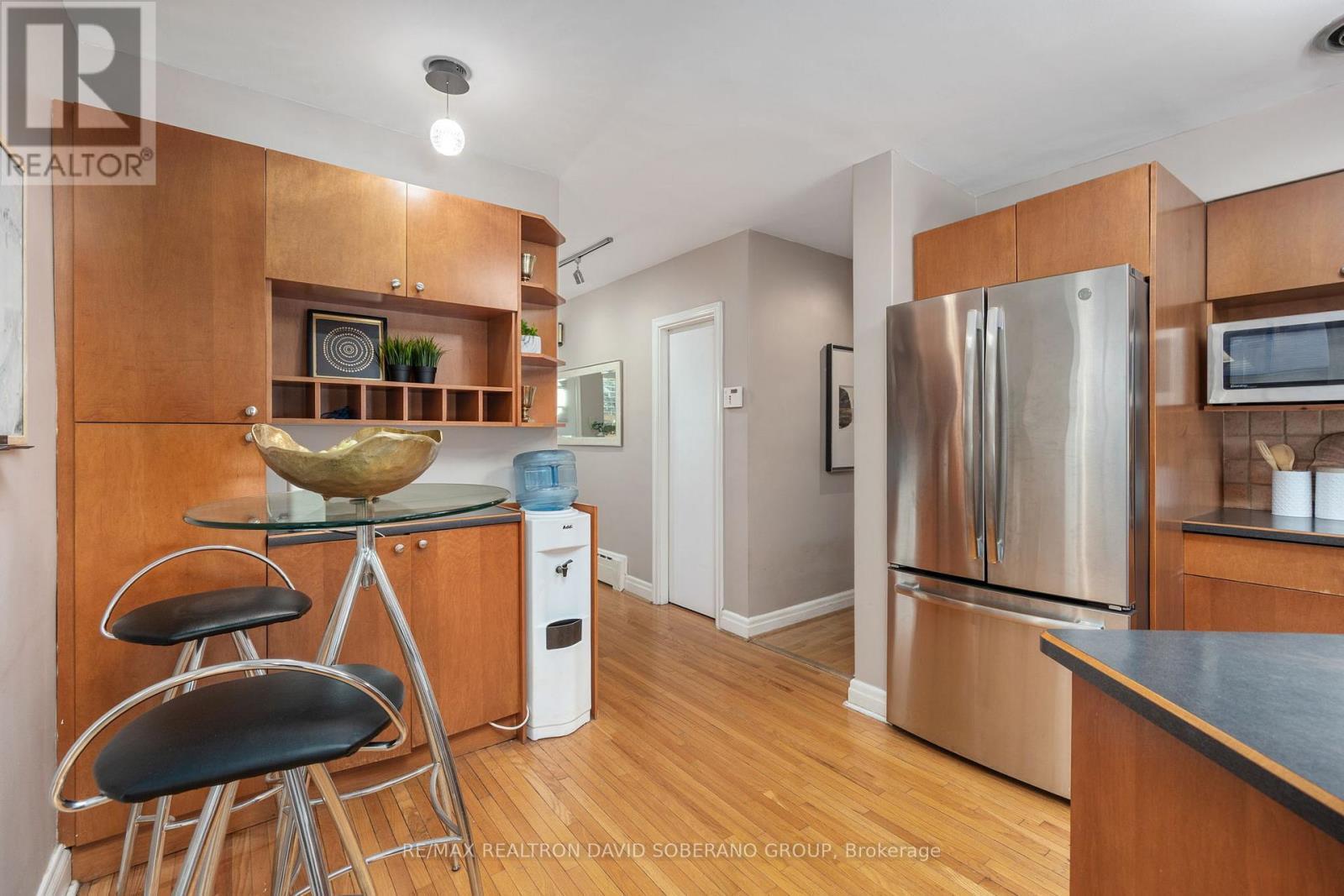 112 York Downs Drive, Toronto, ON - Indoor Photo Showing Kitchen