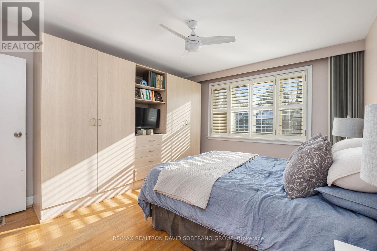 112 York Downs Drive, Toronto, ON - Indoor Photo Showing Bedroom
