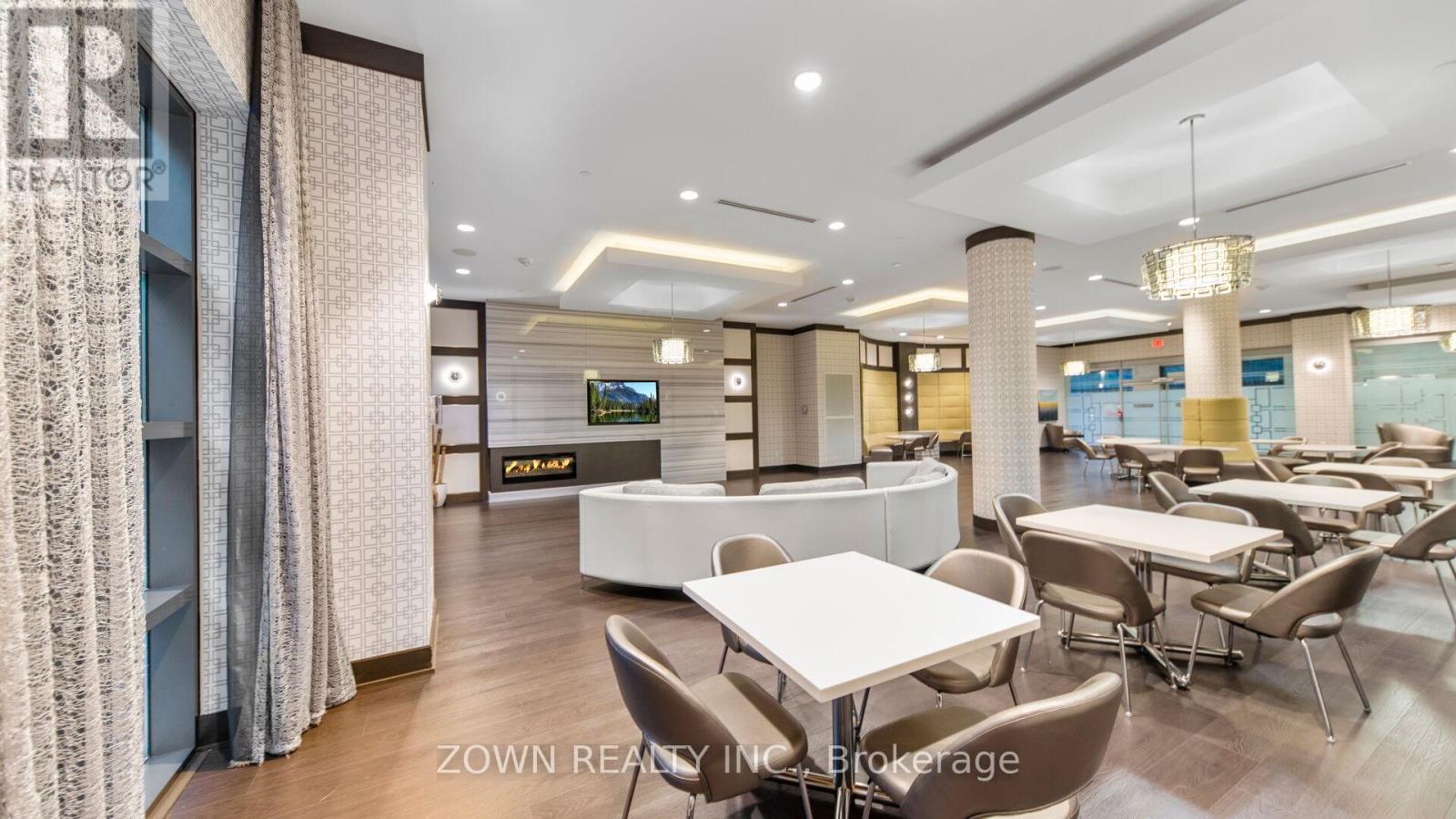 124 - 55 Ann O'Reilly Road, Toronto, ON - Indoor Photo Showing Dining Room