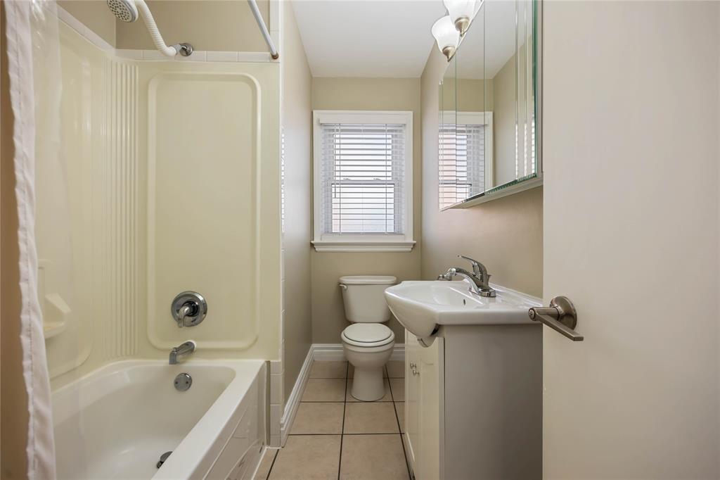 1384 Athena Avenue, Sarnia, ON