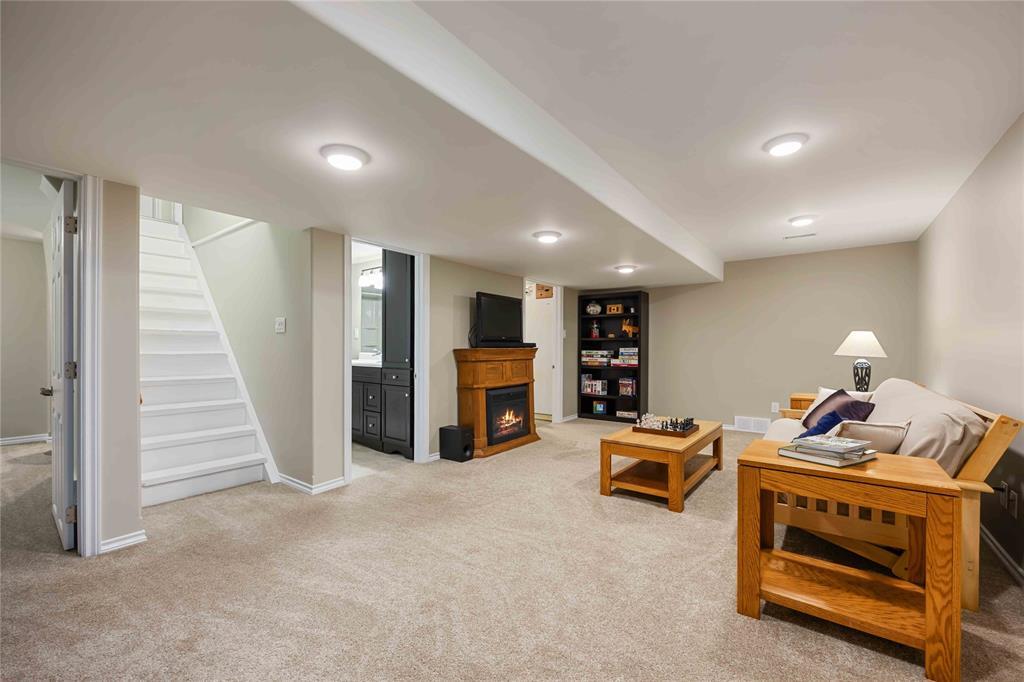 1384 Athena Avenue, Sarnia, ON