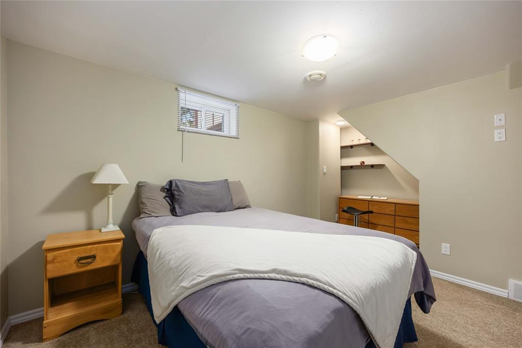 1384 Athena Avenue, Sarnia, ON