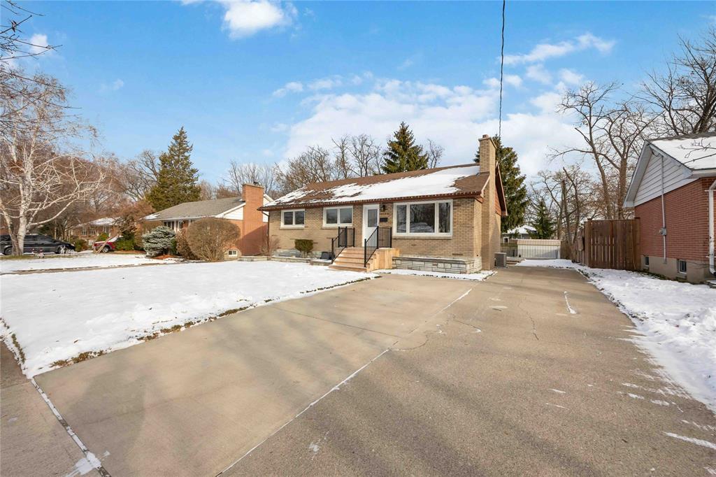 1384 Athena Avenue, Sarnia, ON