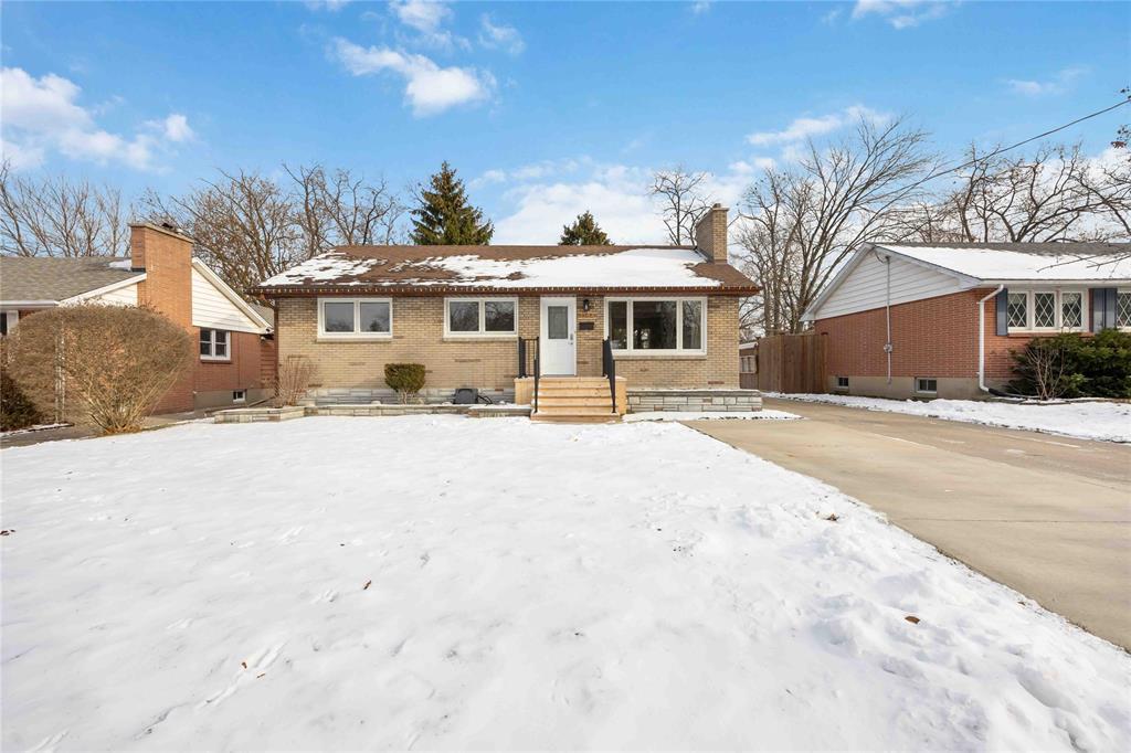 1384 Athena Avenue, Sarnia, ON
