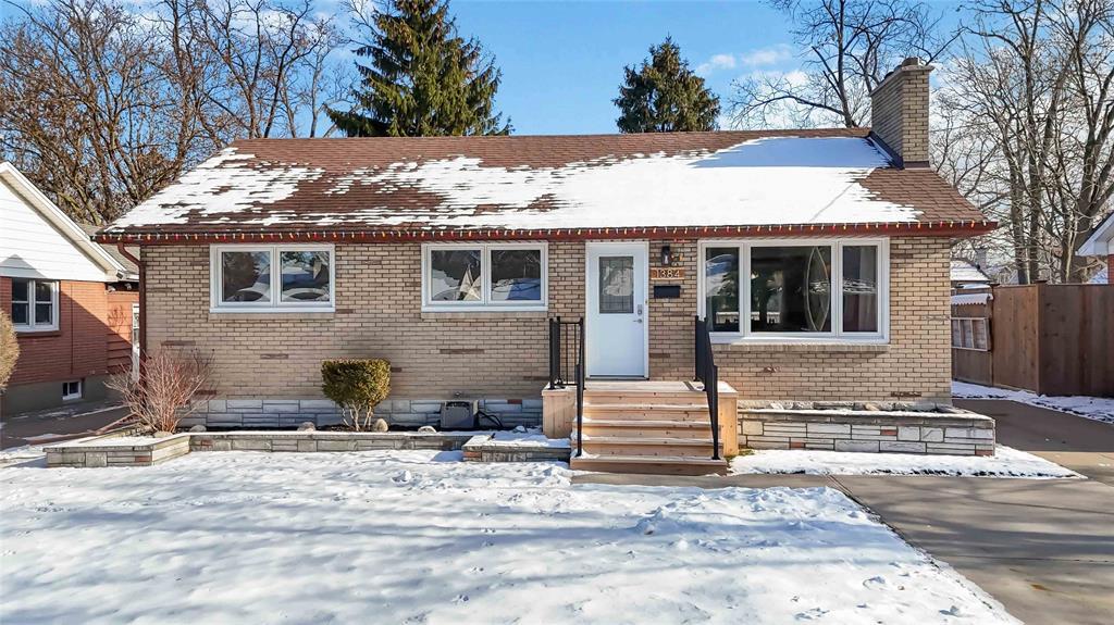 1384 Athena Avenue, Sarnia, ON
