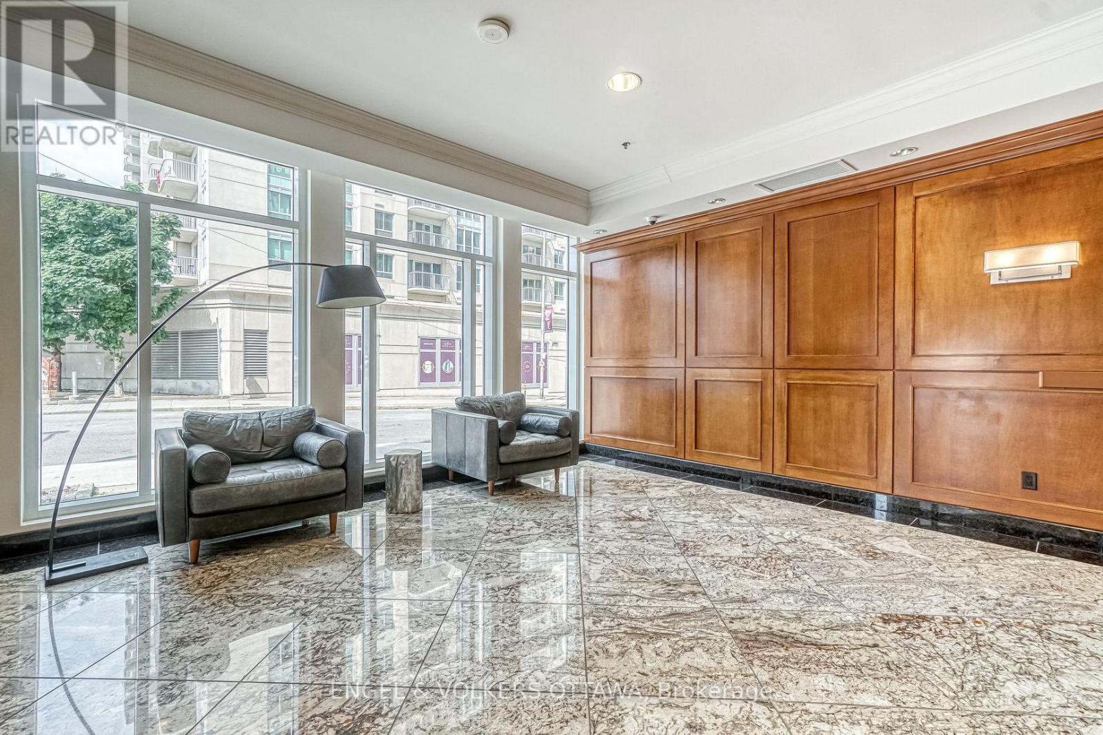 804 - 195 Besserer Street, Ottawa, ON - Indoor