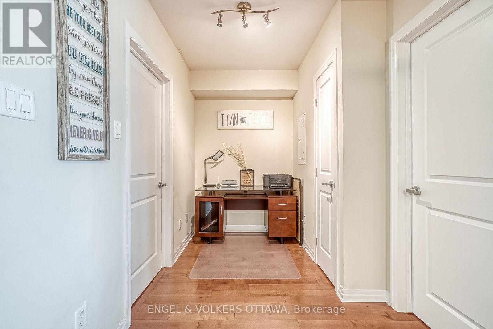 804 - 195 Besserer Street, Ottawa, ON - Indoor Photo Showing Other Room