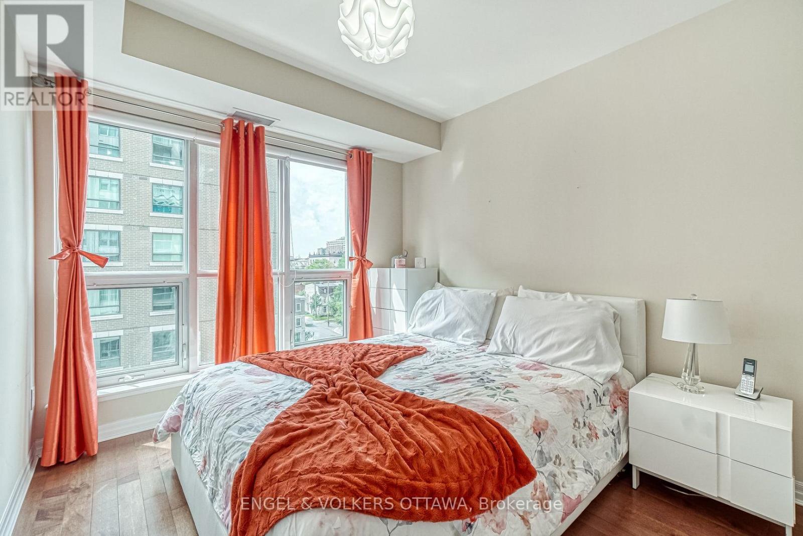 804 - 195 Besserer Street, Ottawa, ON - Indoor Photo Showing Bedroom