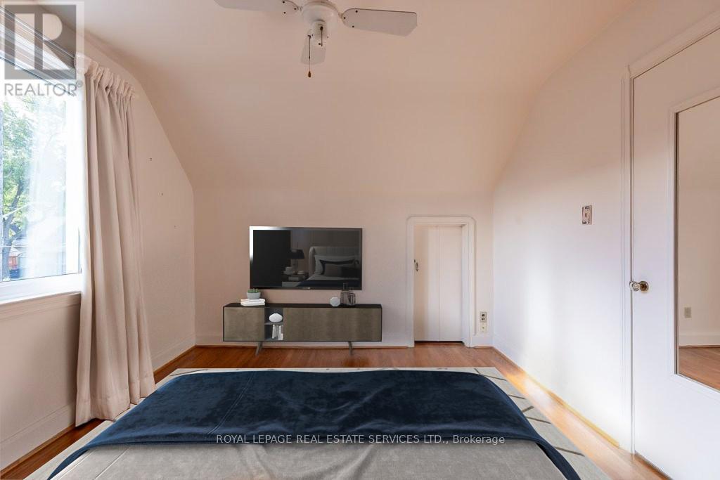 15 Burnelm Drive, Toronto, ON - Indoor