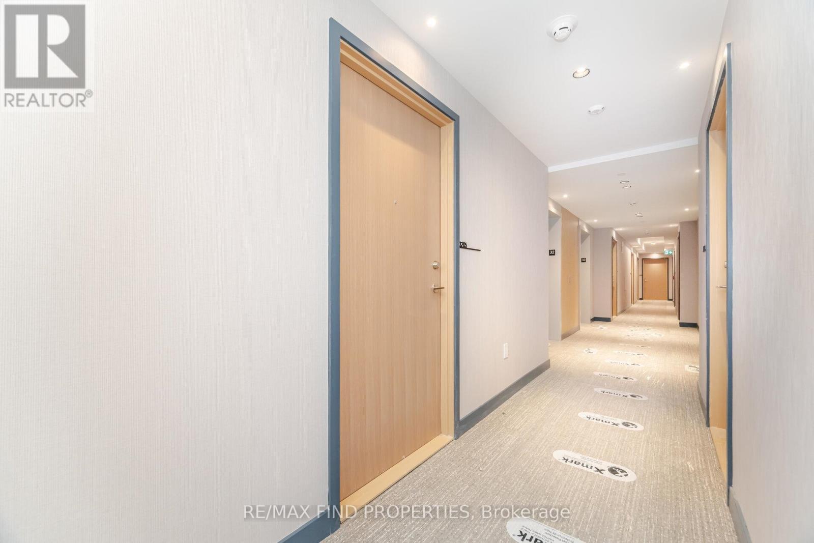 3205 - 395 Square One Drive, Mississauga, ON