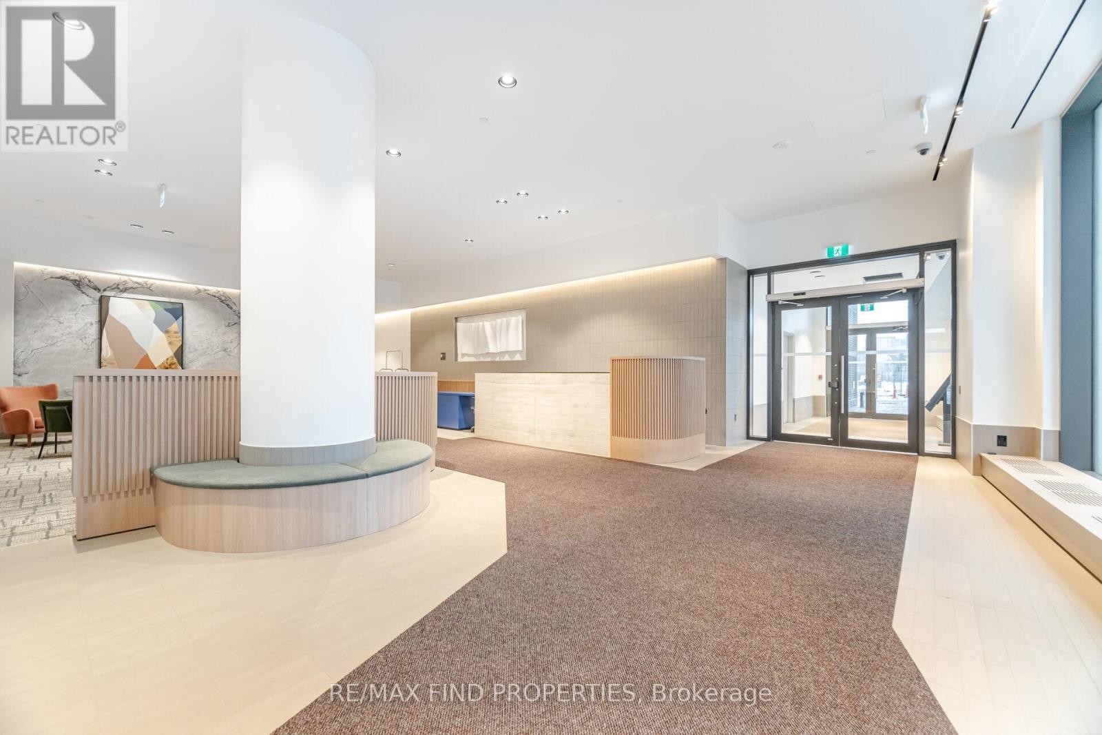 3205 - 395 Square One Drive, Mississauga, ON