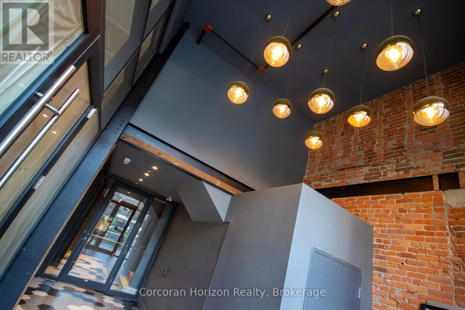 400 - 59 King Street E, Hamilton (Beasley), ON