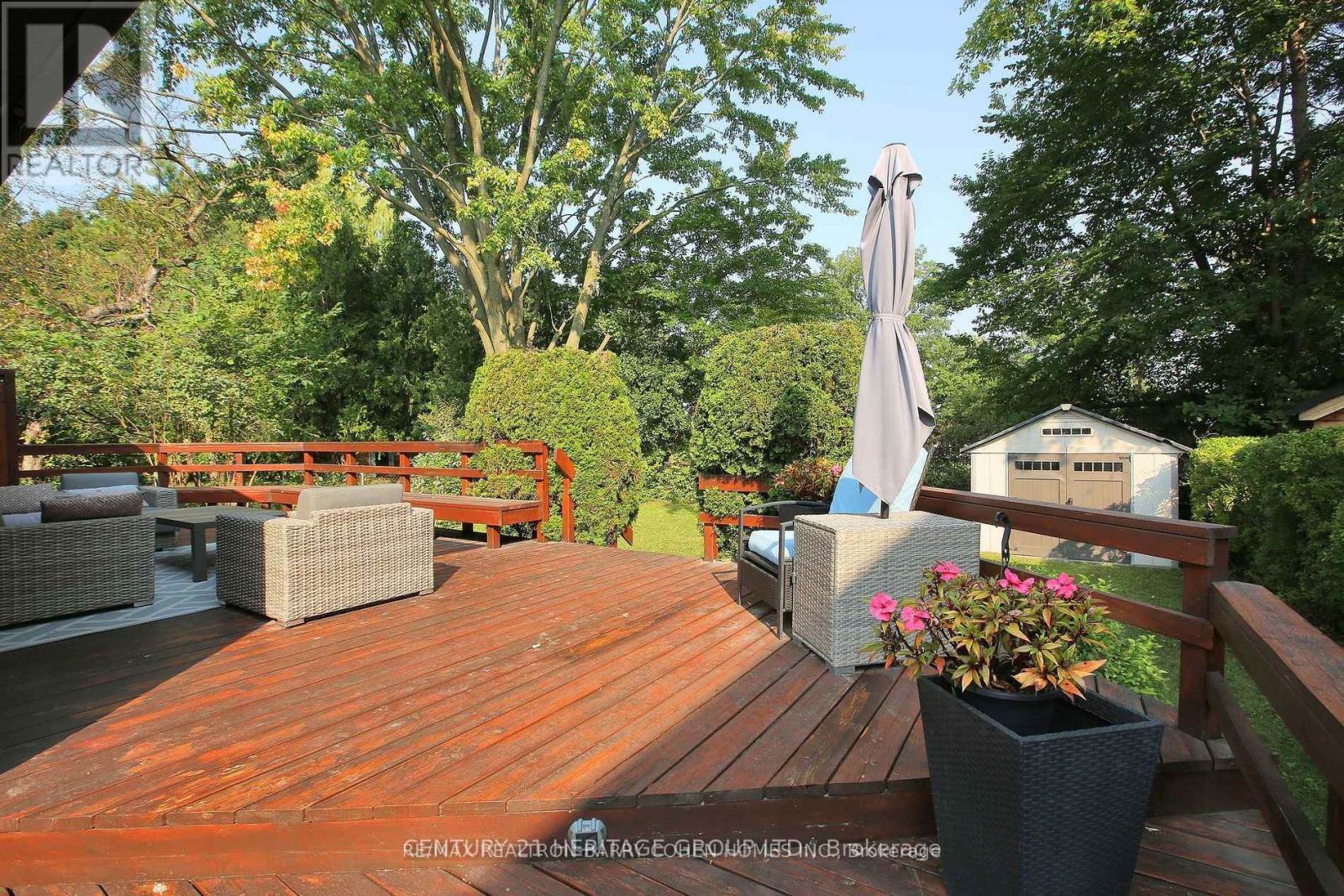 130 Grandview Avenue, Markham, ON - Outdoor With Deck Patio Veranda