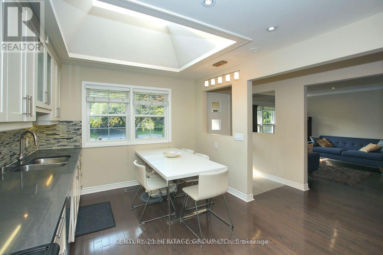 130 Grandview Avenue, Markham, ON - Indoor Photo Showing Other Room