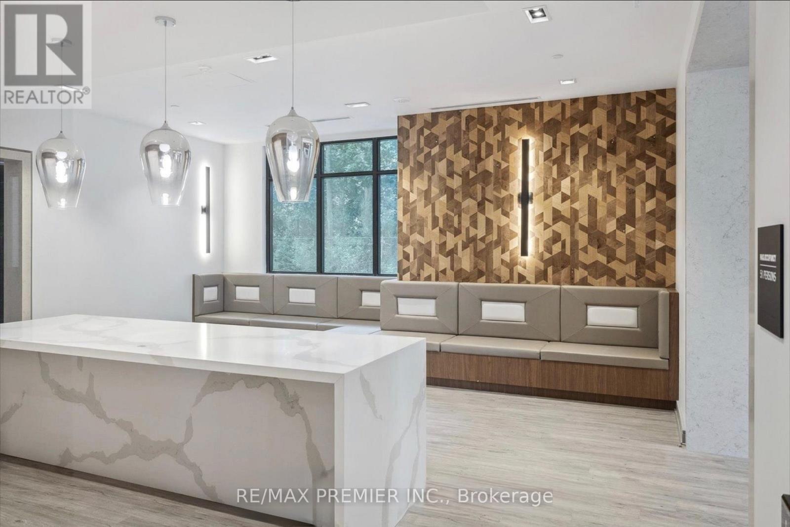 515 - 25 Neighbourhood Lane, Toronto, ON - Indoor