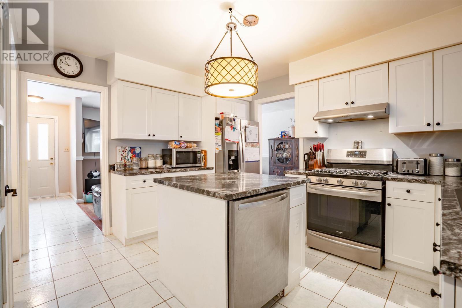 7 Fort Creek Dr, Sault Ste. Marie, ON - Indoor Photo Showing Kitchen