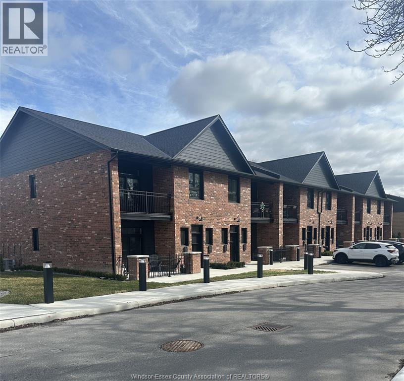 515 Dalhousie Street Unit# 1B, Amherstburg, ON - Outdoor