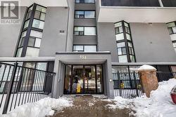 412 - 454 CENTRE STREET Oshawa, ON L1H 4C2