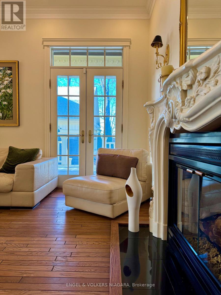 Living room - 14650 Niagara Parkway, Niagara-On-The-Lake (Queenston), ON - Indoor