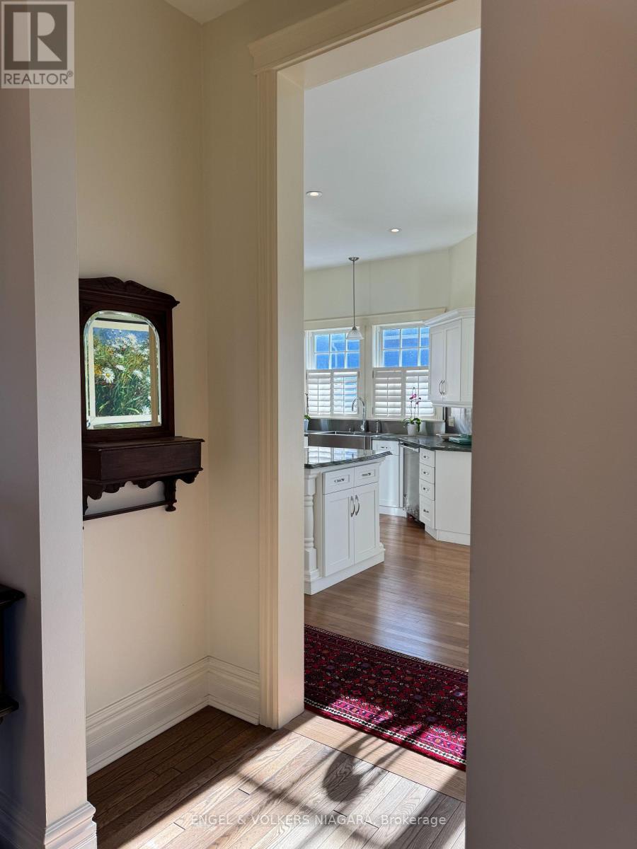 14650 Niagara Parkway, Niagara-On-The-Lake (Queenston), ON - Indoor Photo Showing Other Room