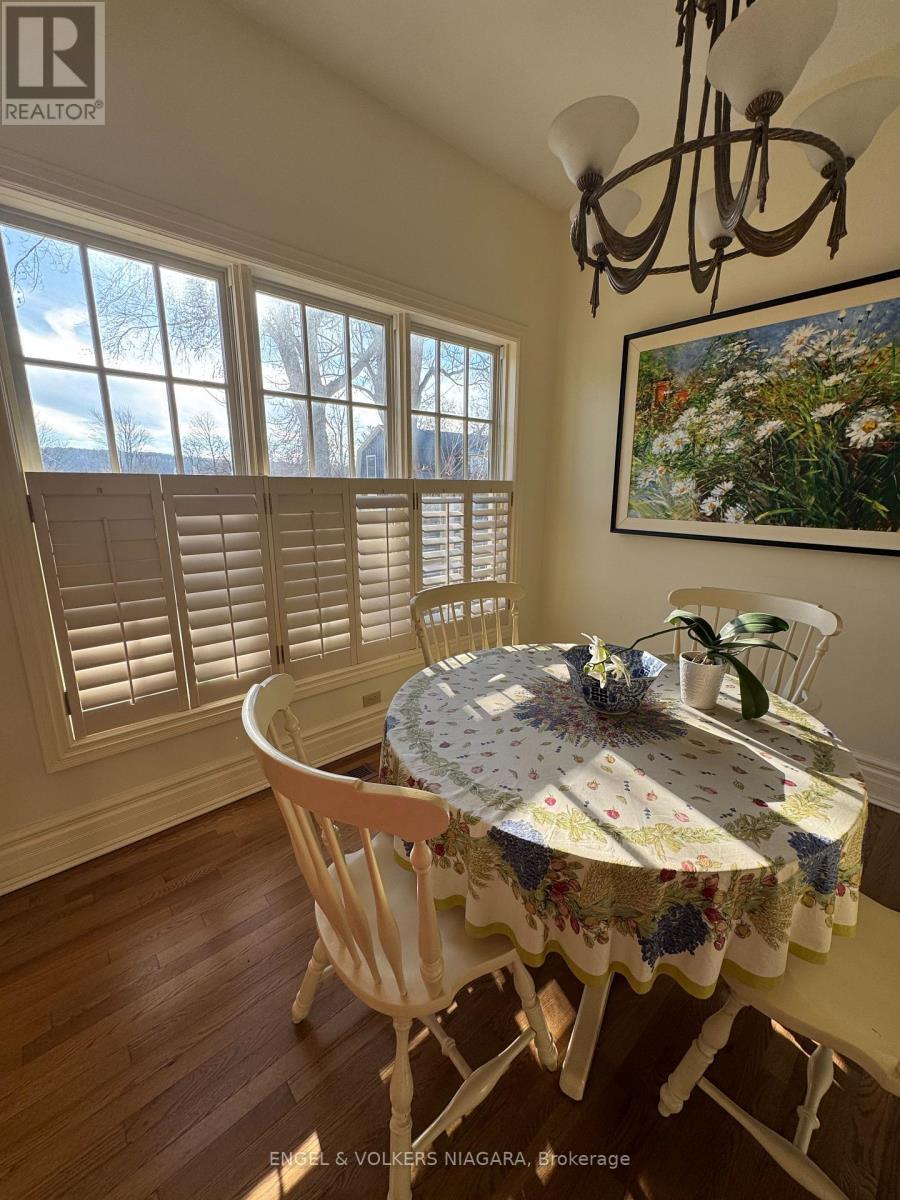 14650 Niagara Parkway, Niagara-On-The-Lake (Queenston), ON - Indoor Photo Showing Dining Room