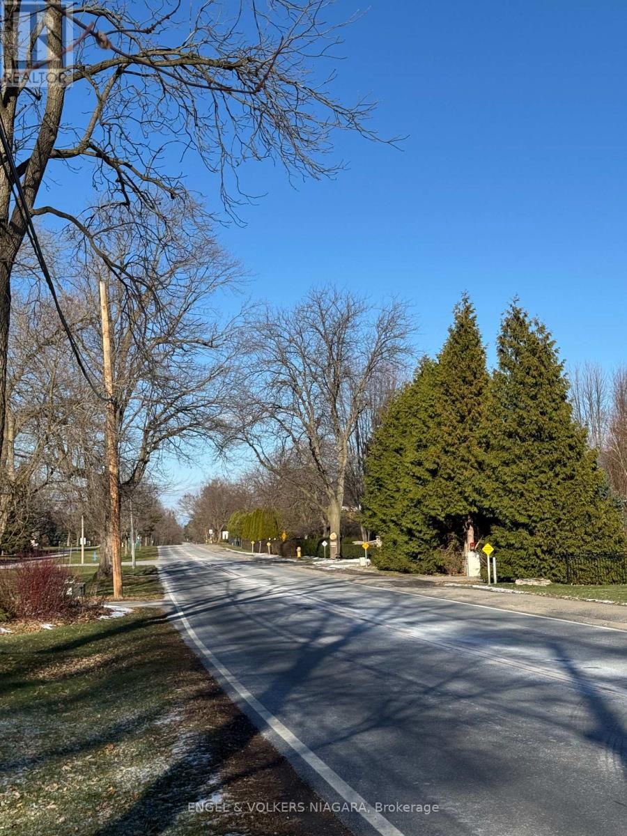 Niagara Parkway - 14650 Niagara Parkway, Niagara-On-The-Lake (Queenston), ON - Outdoor With View