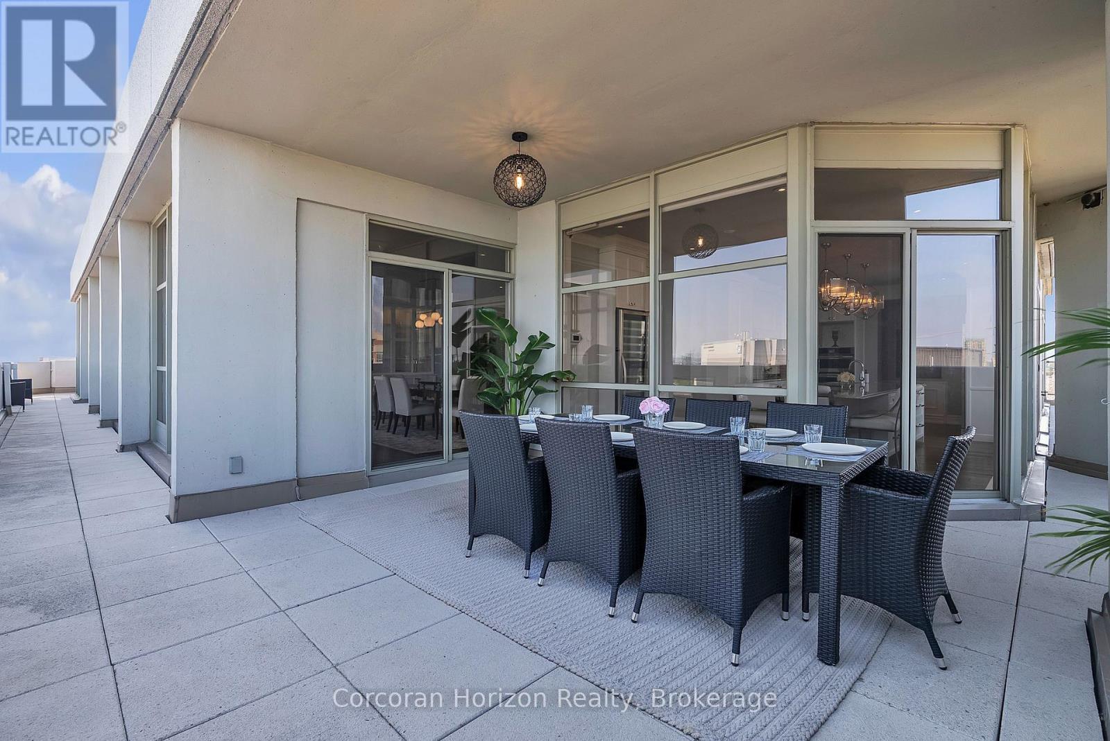 1201 - 1237 North Shore Boulevard E, Burlington (Brant), ON - Outdoor With Deck Patio Veranda With Exterior