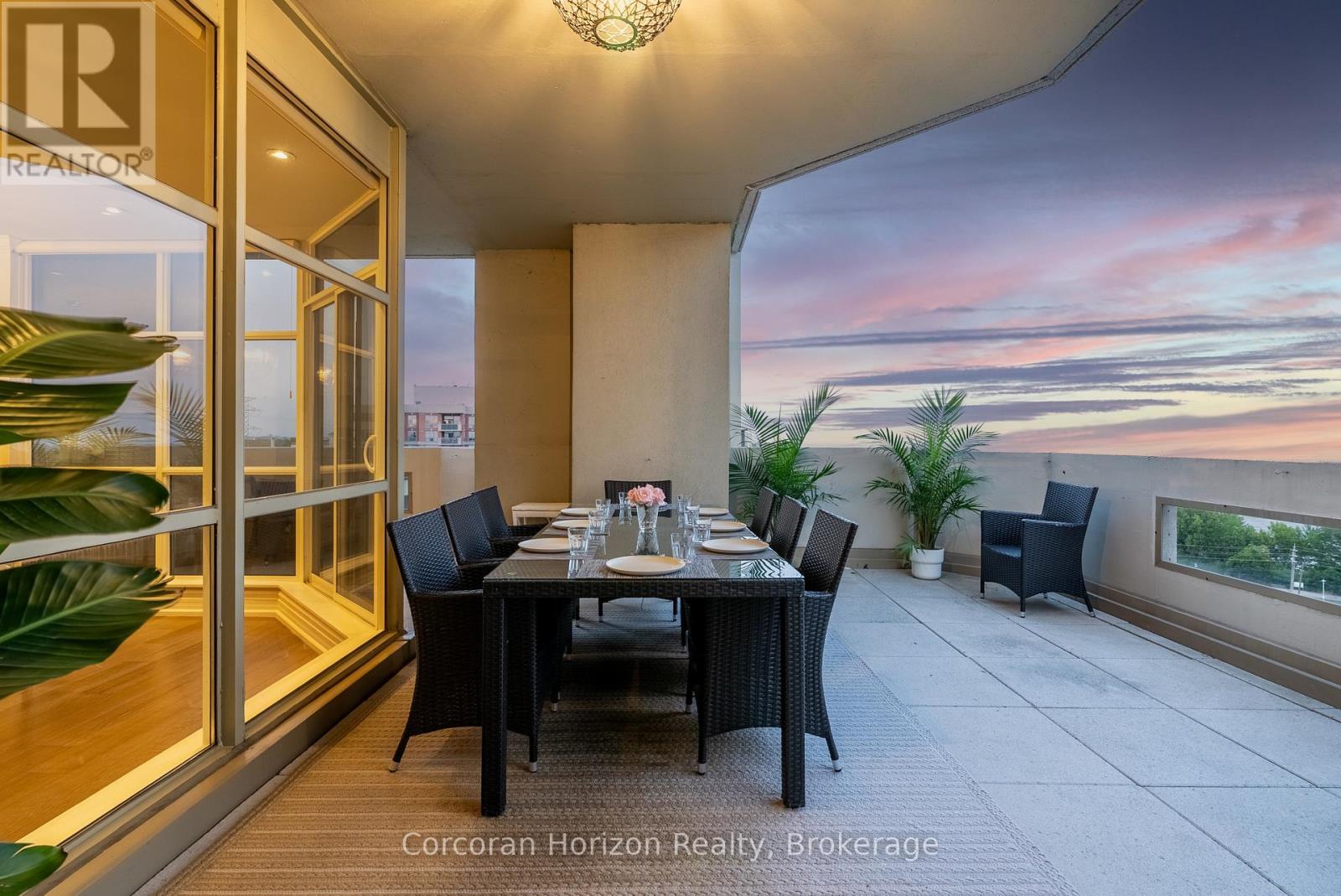 1201 - 1237 North Shore Boulevard E, Burlington (Brant), ON - With Body Of Water With Exterior