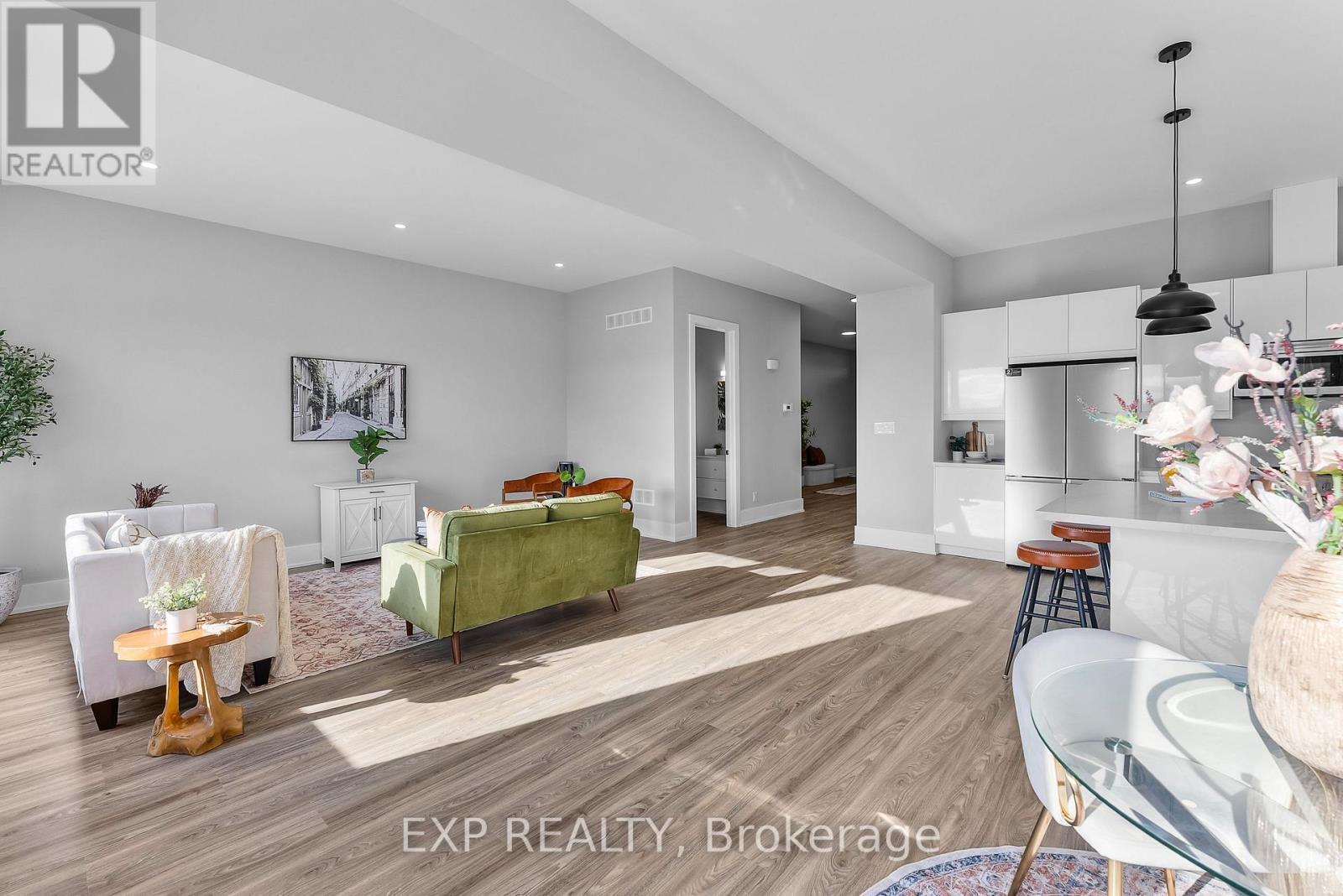 51 Alicia Crescent, Thorold (Hurricane/Merrittville), ON - Indoor