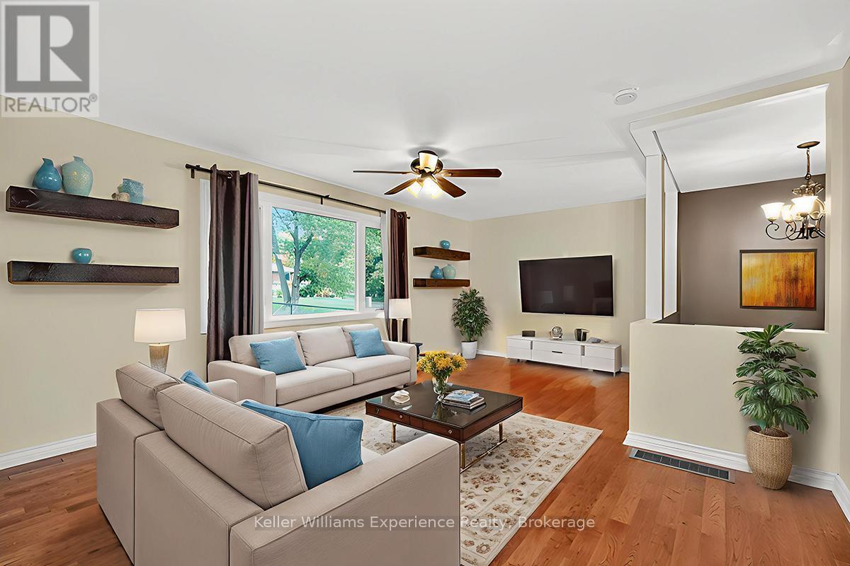 Digitally Staged - 1504 Golf Link Road, Midland, ON - Indoor Photo Showing Living Room