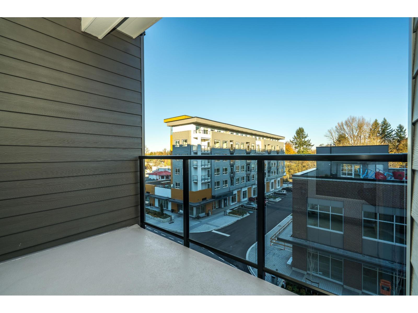 404 27218 Aldergrove Town Centre Drive, Langley, BC - Outdoor With Exterior