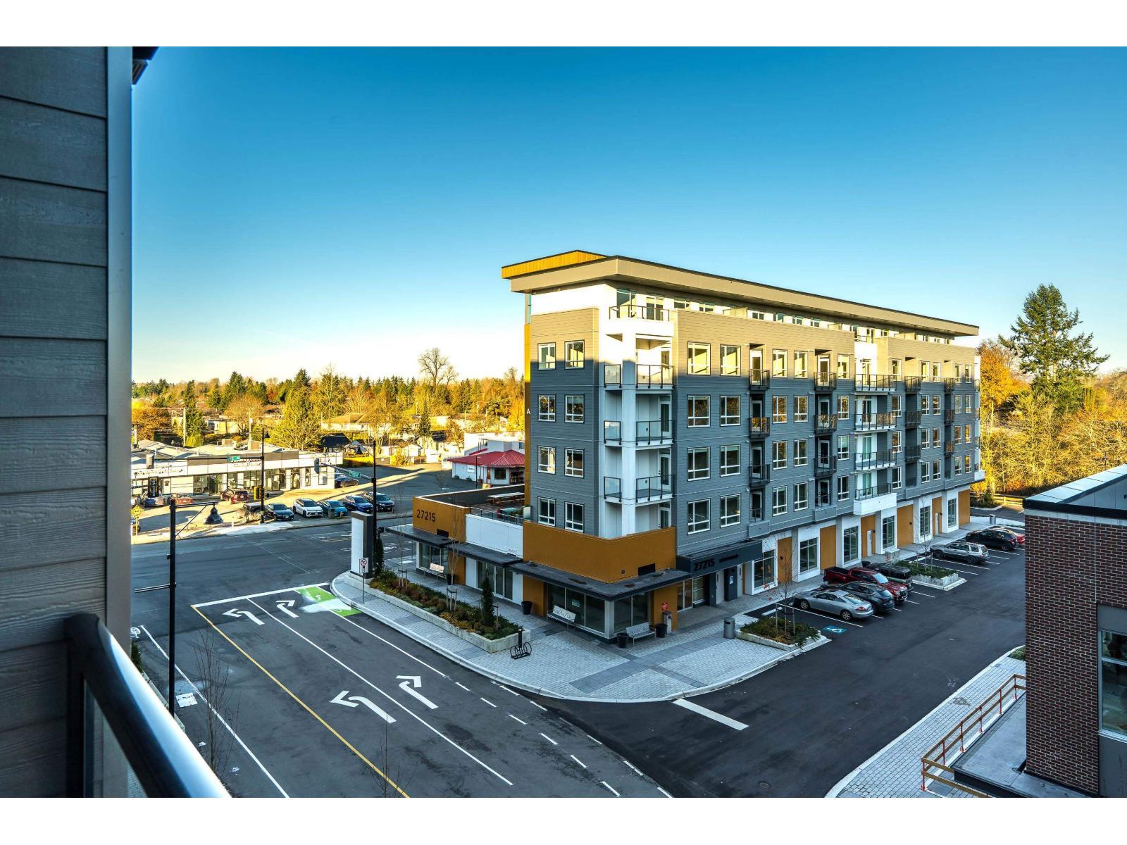404 27218 Aldergrove Town Centre Drive, Langley, BC - Outdoor